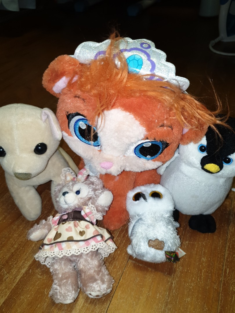 Collection of soft toys friends, Hobbies & Toys, Toys & Games on Carousell