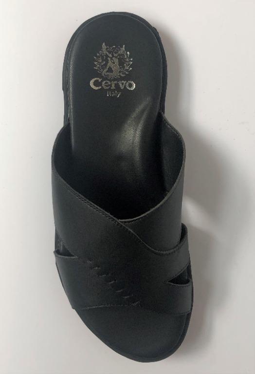 Men's criss cross slippers top
