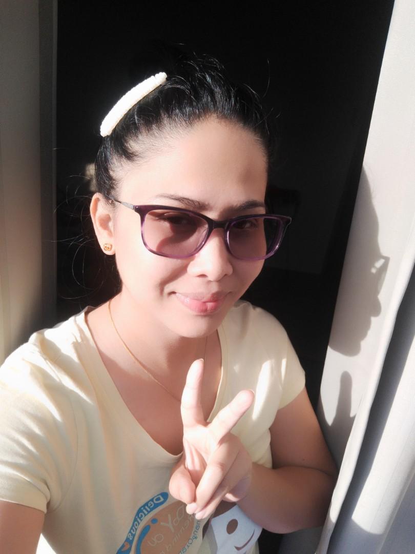 Eo eyeglasses transition lens., Women's Fashion, Watches & Accessories