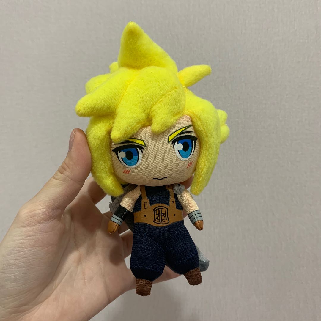 Final Fantasy Vii Cloud Strife Mini Plush Hobbies Toys Toys Games On Carousell