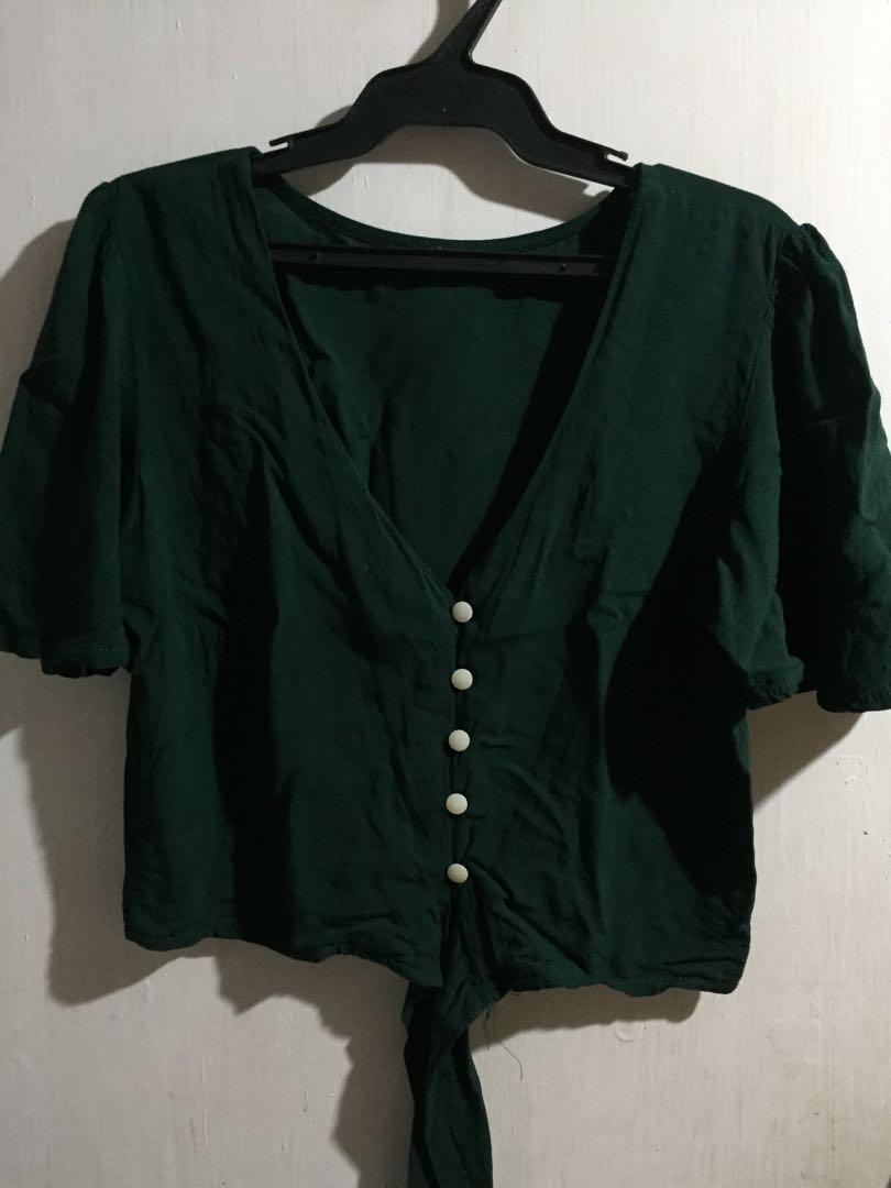 Green Buttondown (Category: Others Tops) located in Bayombong. Submitted by libayyyyy (Listing ID 272769503, Image 1). Description: • Used only once • Fits small frames • SF depends on your location.