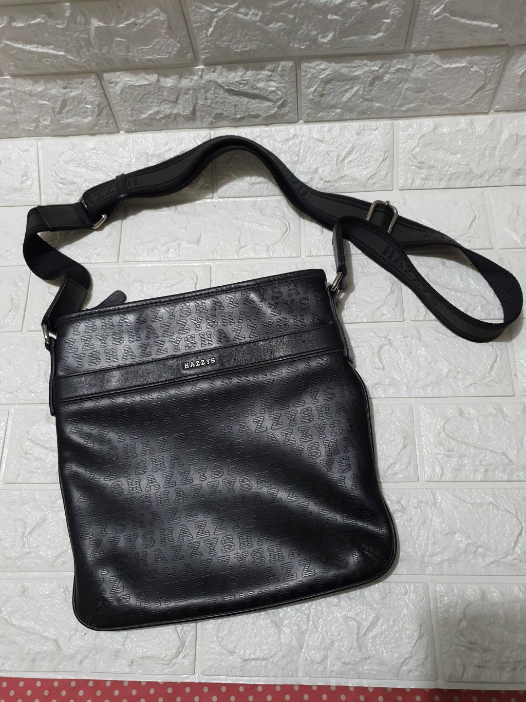 hazzys sling bag