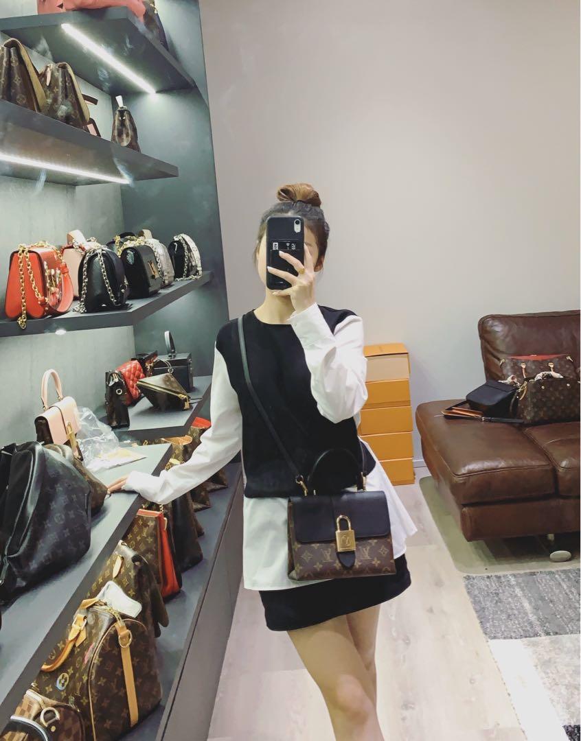 Locky bb leather handbag Louis Vuitton Black in Leather - 35533963