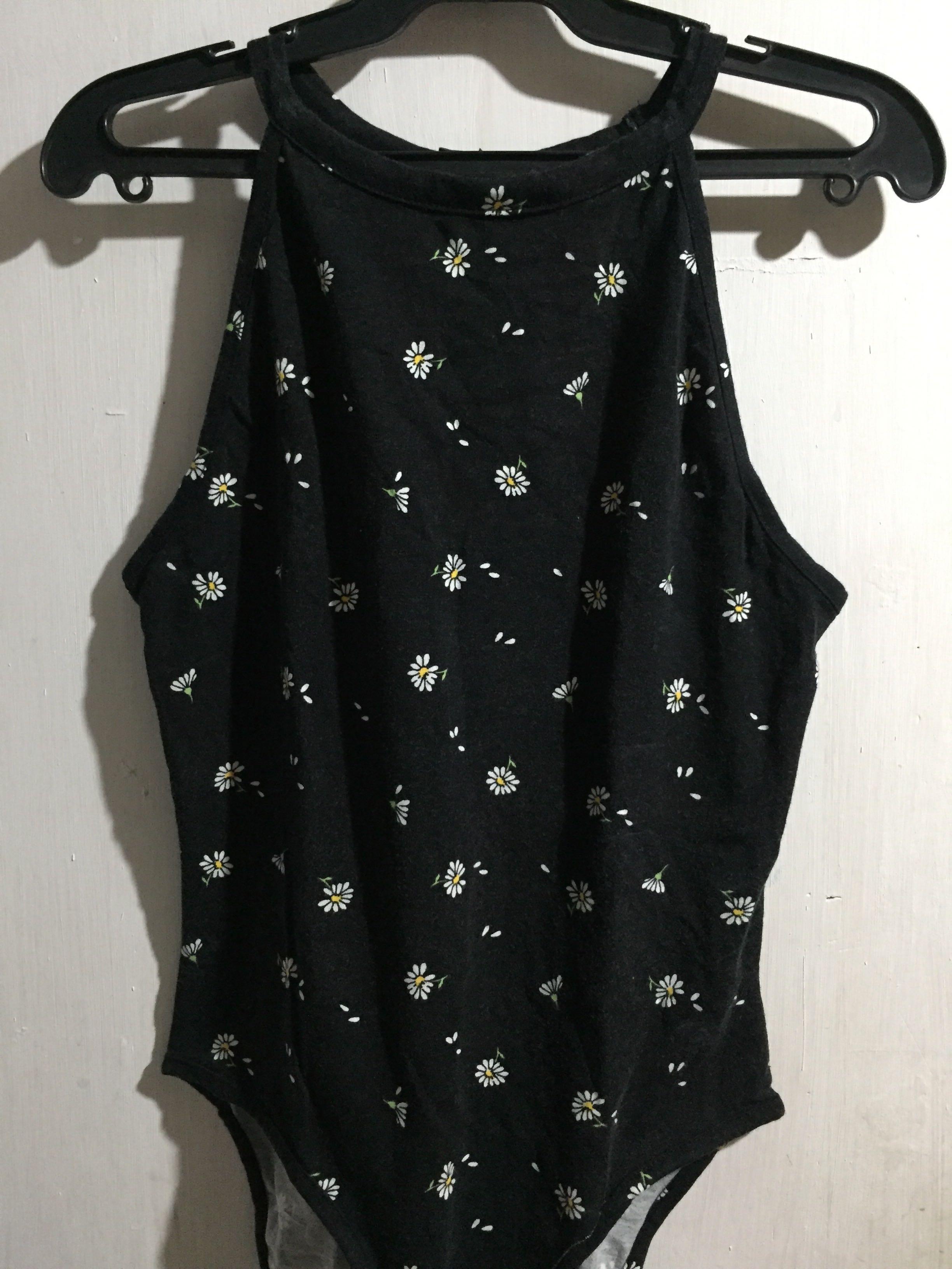 New Look Bodysuit (Category: Sleeveless) located in Bayombong. Submitted by libayyyyy (Listing ID 272736941, Image 1). Description: • Once used • Fits small frame • SF depends on your location.