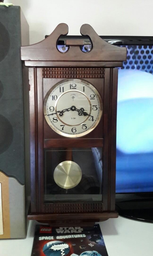 Polaris 31Days Wall Clock, Men's Fashion, Watches & Accessories