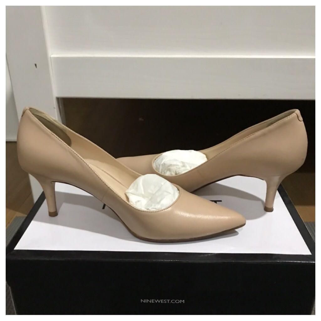 nine west margot pump
