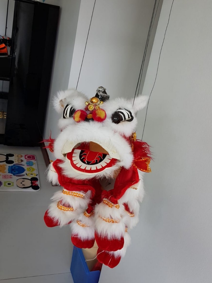 Puppet Lion Dance, Hobbies & Toys, Stationery & Craft, Occasions