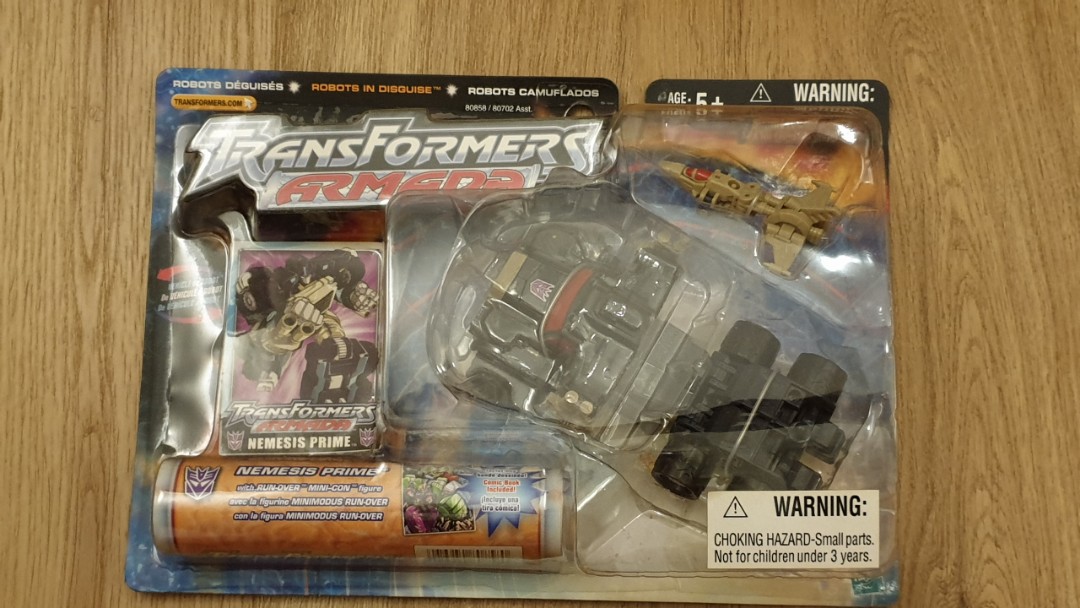 [ULTRA RARE] 2003 Hasbro Transformers Armada Nemesis Prime Black