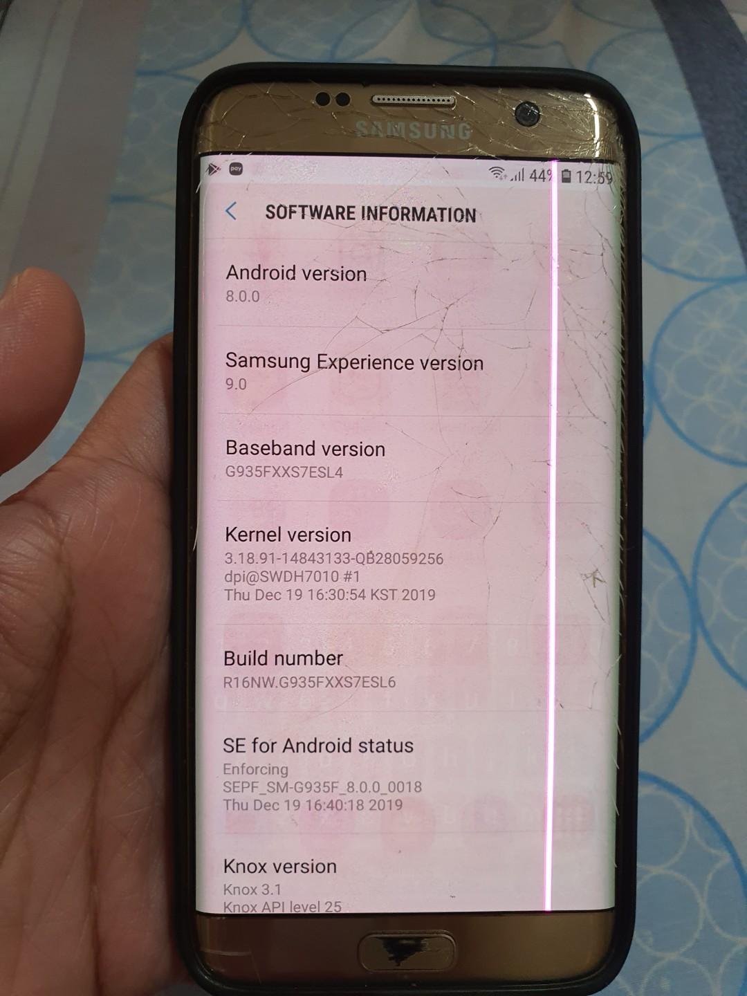 Samsung S7 Edge (Category: Samsung) located in Quezon City. Submitted by fabfindsph (Listing ID 272738357, Image 3). Description: Cracked screen Pink line in LCD No flickering Functions normally Price is non-negotiable.