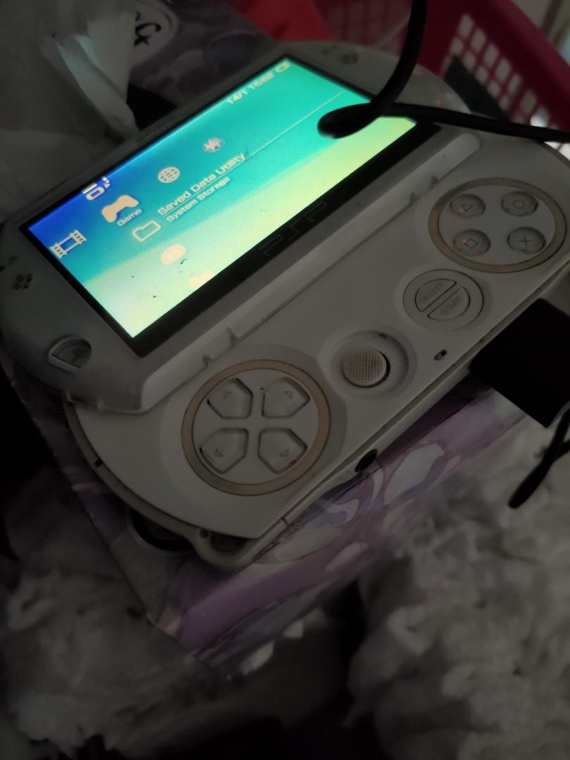 Sony PSP Go, Video Gaming, Video Games, PlayStation on Carousell