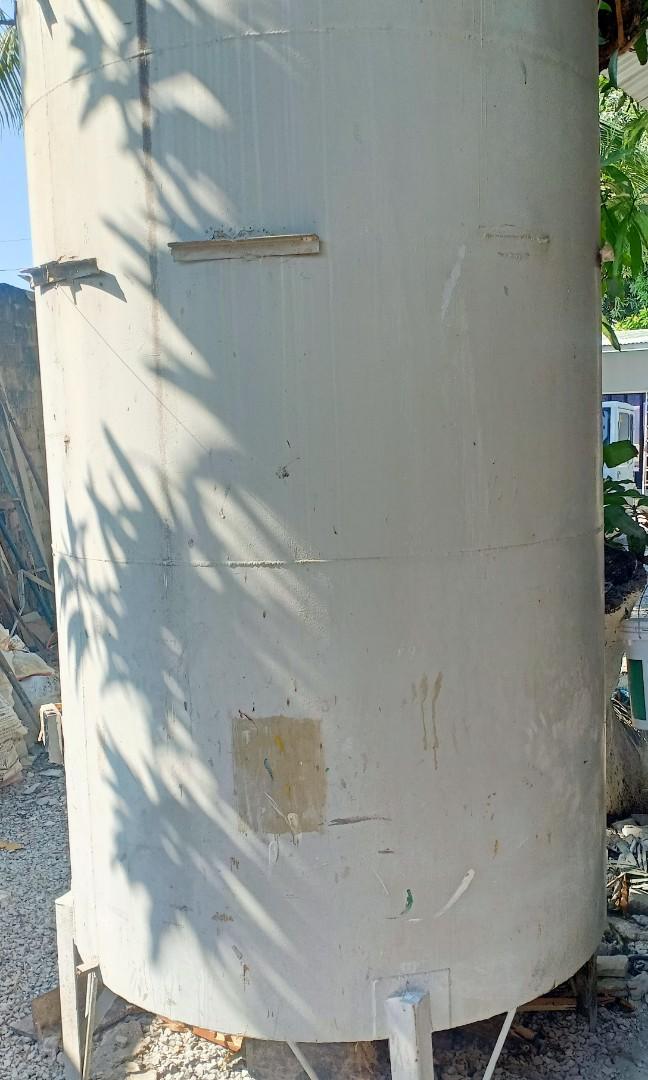 steel water tank (Category: Construction & Building Materials) located in Quezon City. Submitted by artlapuz88 (Listing ID 272732894, Image 1). Description: used steel water tank, with 7500 Liter capacity. 3mm thick MS plate. with top cover half fix half hinge type. with bottom inlet outlet . 09054493205.
