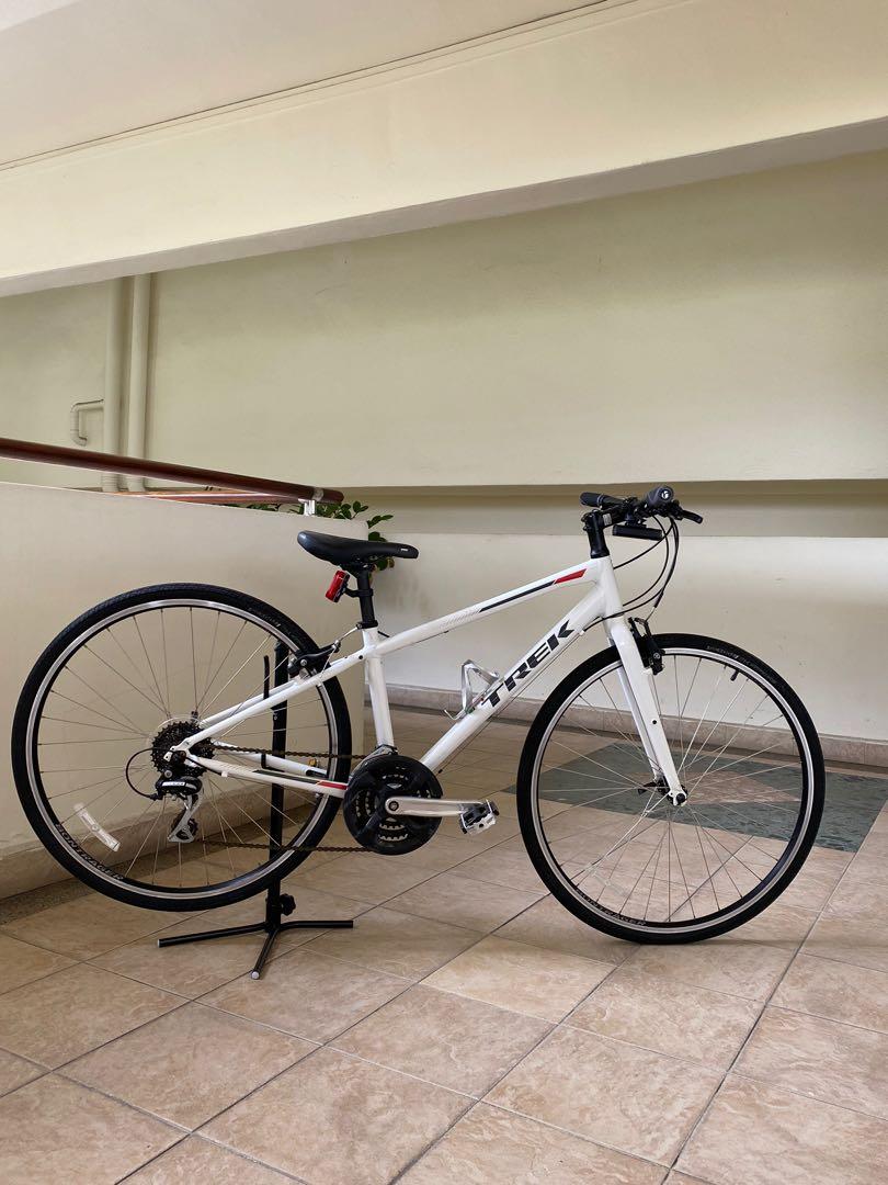 used trek hybrid bikes