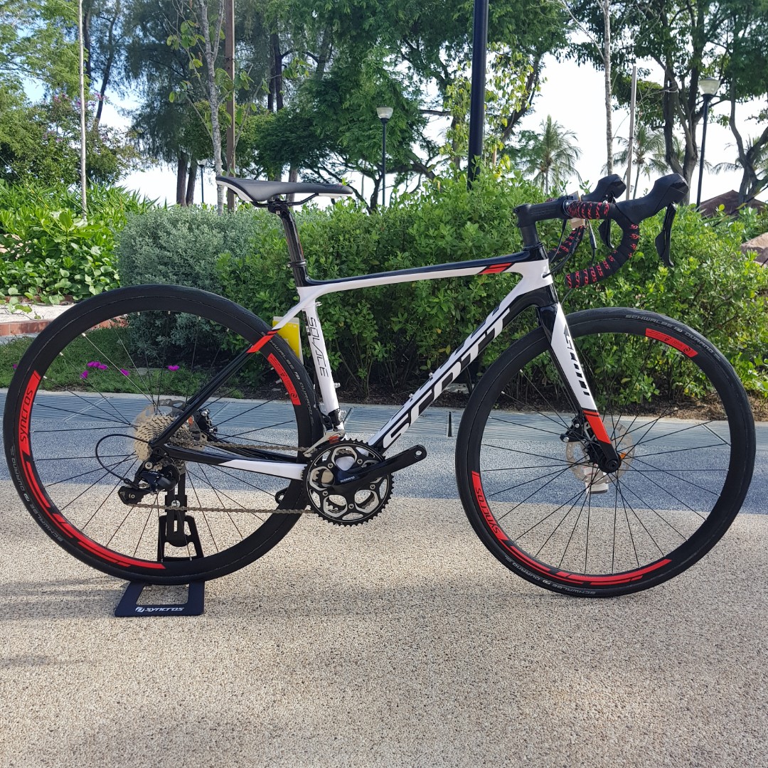 scott solace carbon road bike