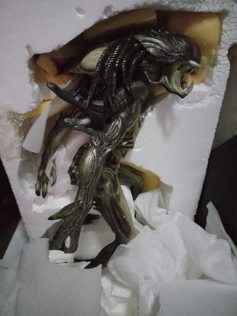 Alien Vs Predator Action Figure Toys Games Toys On Carousell