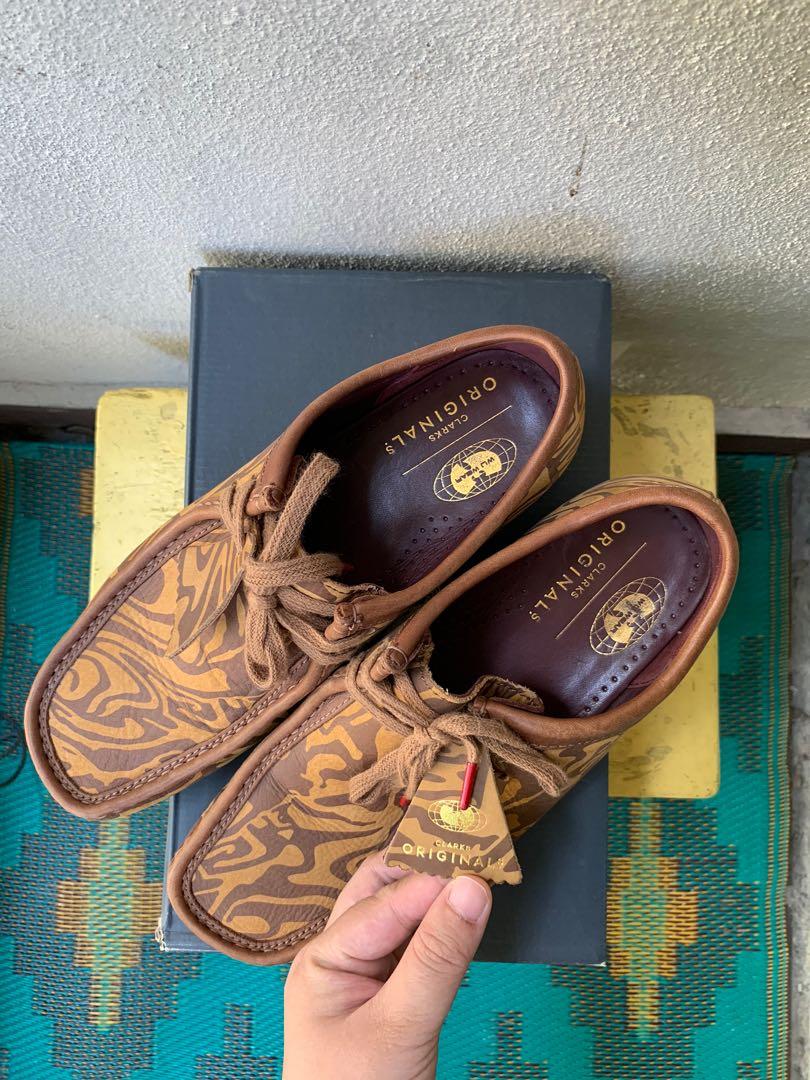 Clarks Wu Tang Wallabees, Men's Fashion, Footwear, Boots on Carousell