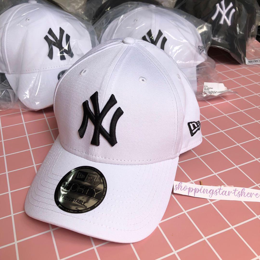 9 40 hats