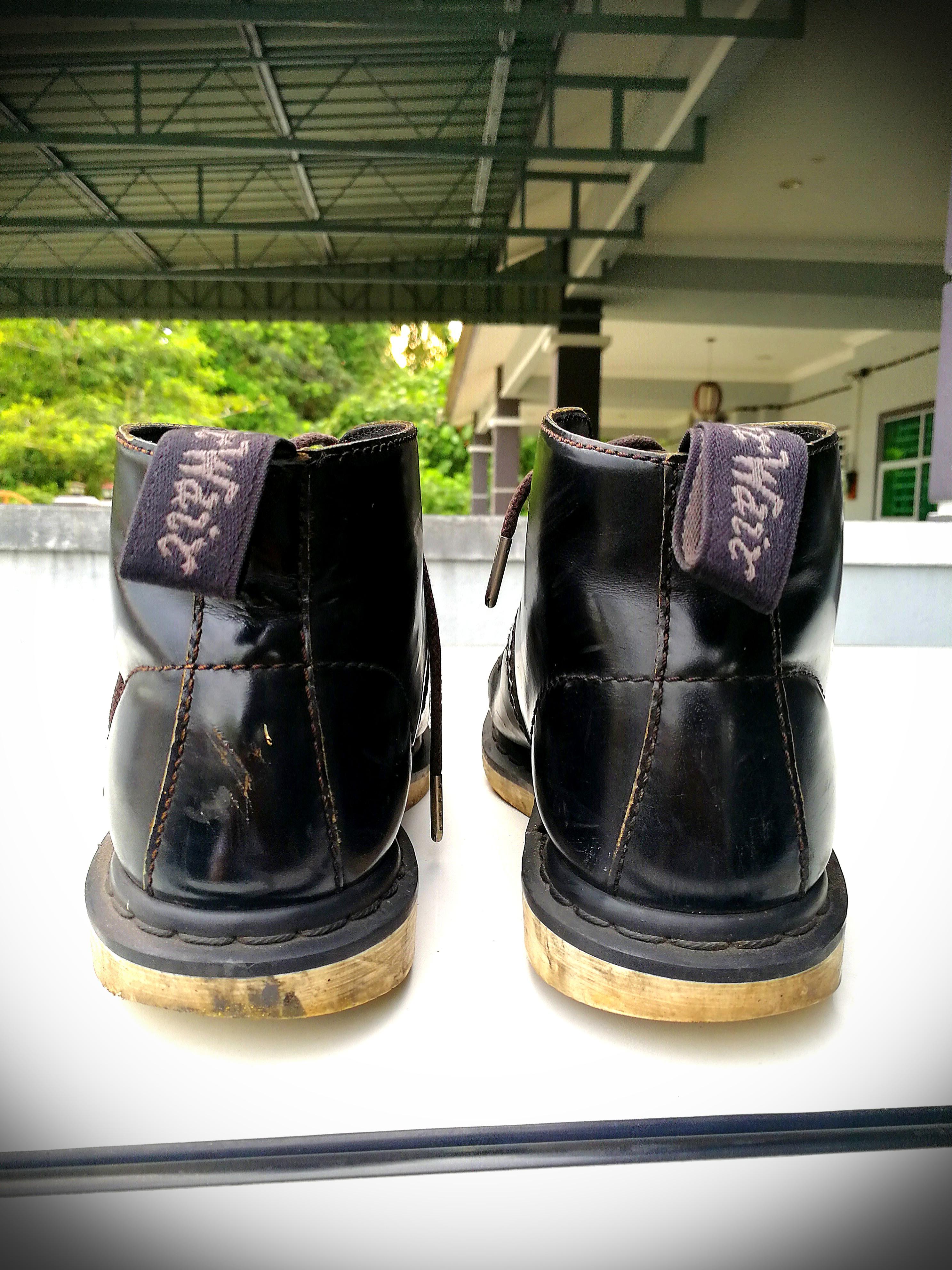 Dr martens winchester 7 eye clearance