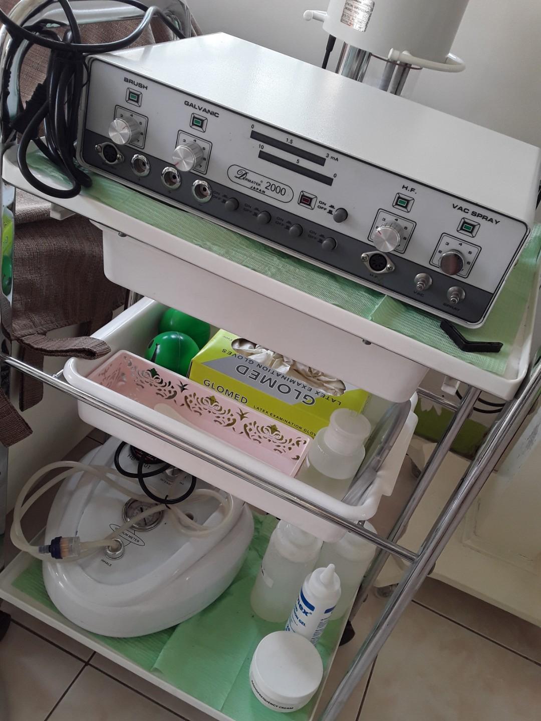 Facial machine with trolley (Category: Massage Devices) located in Angeles City. Submitted by cherryblossom032018 (Listing ID 272941610, Image 2). Description: Used for a year only. Complete set. Contents of trolley not included. For pickup only.