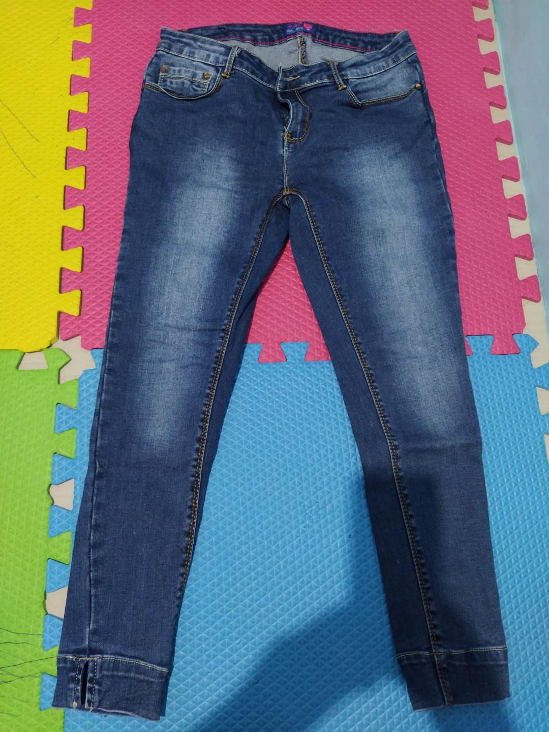 crissa jeans company
