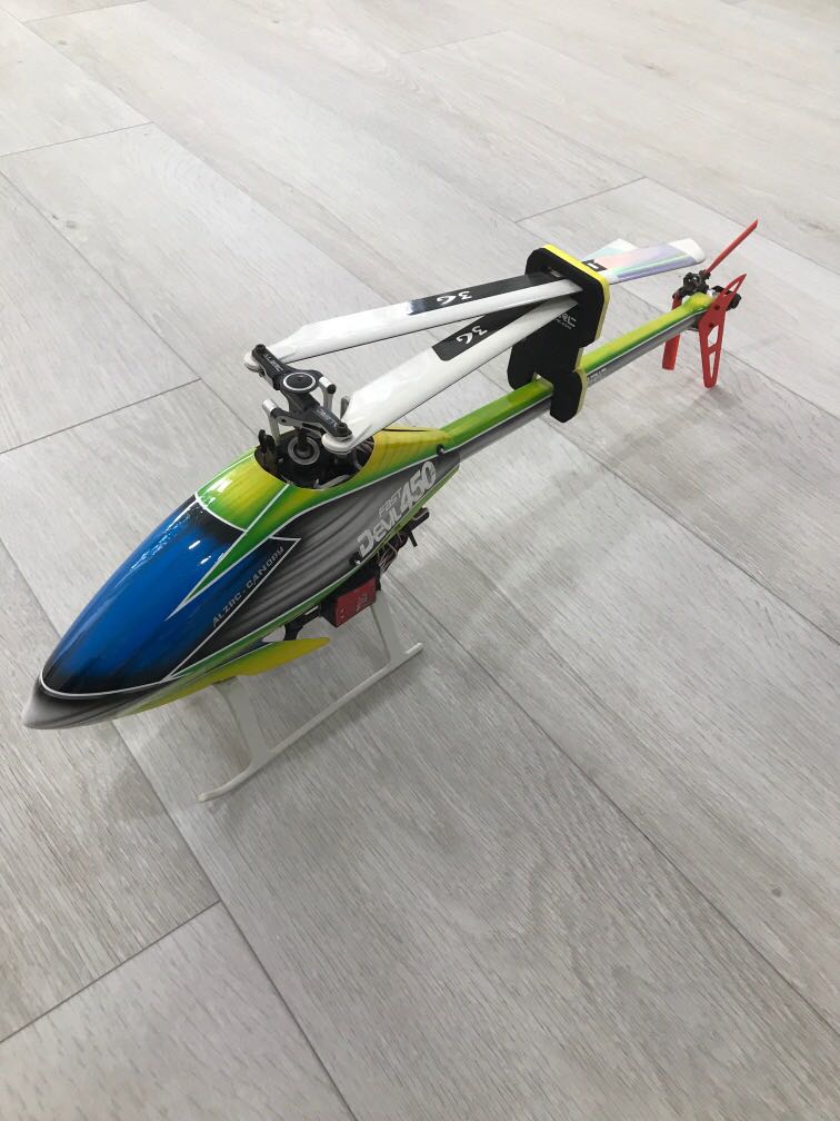 triumph rc helicopter
