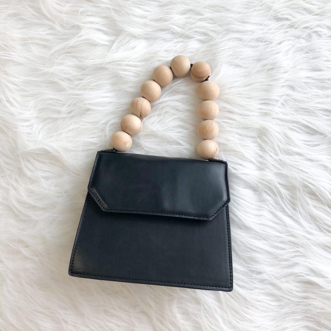 Black hotsell bag topshop