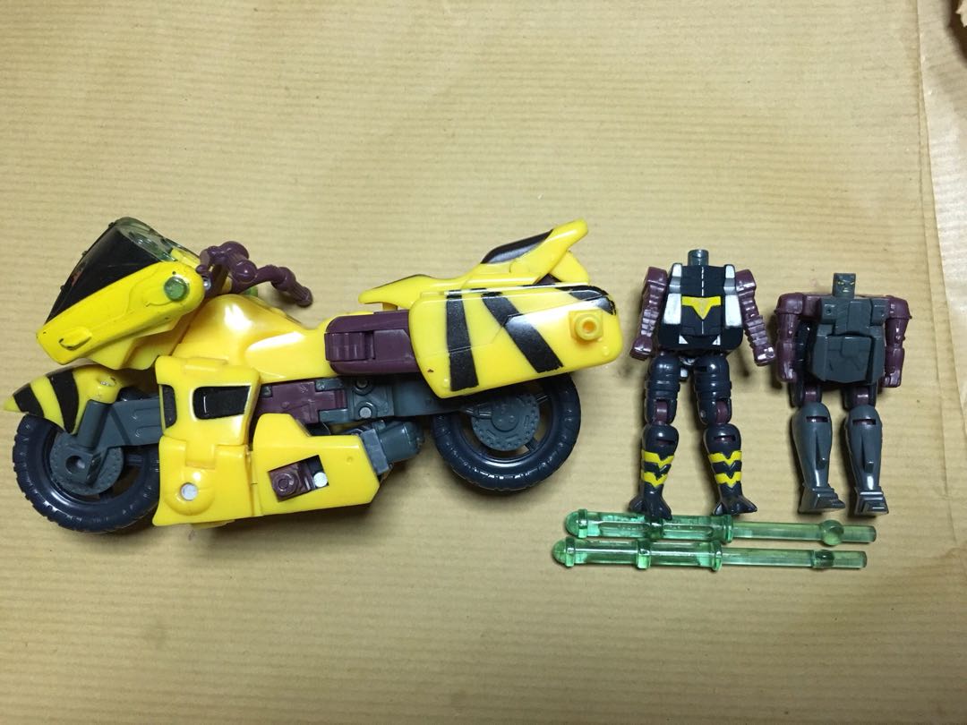 Transformers Energon Rapid Run Rapidrun complete, Hobbies & Toys