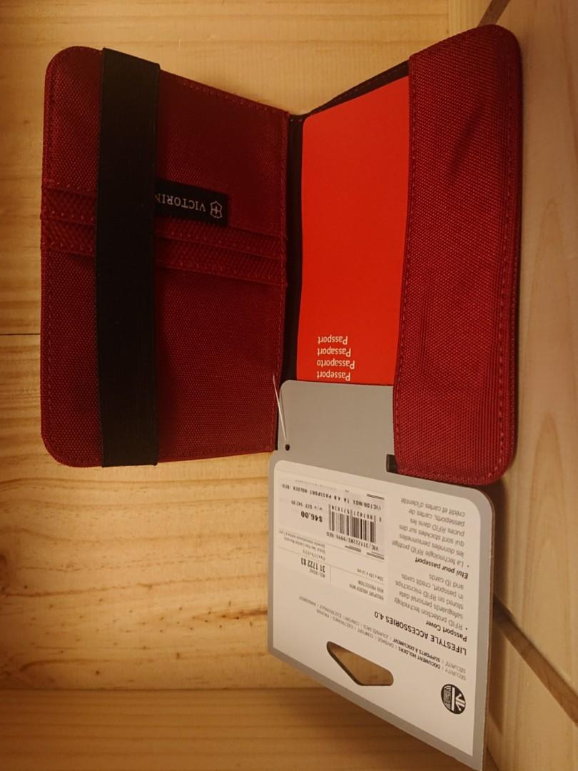 Victorinox hotsell passport holder