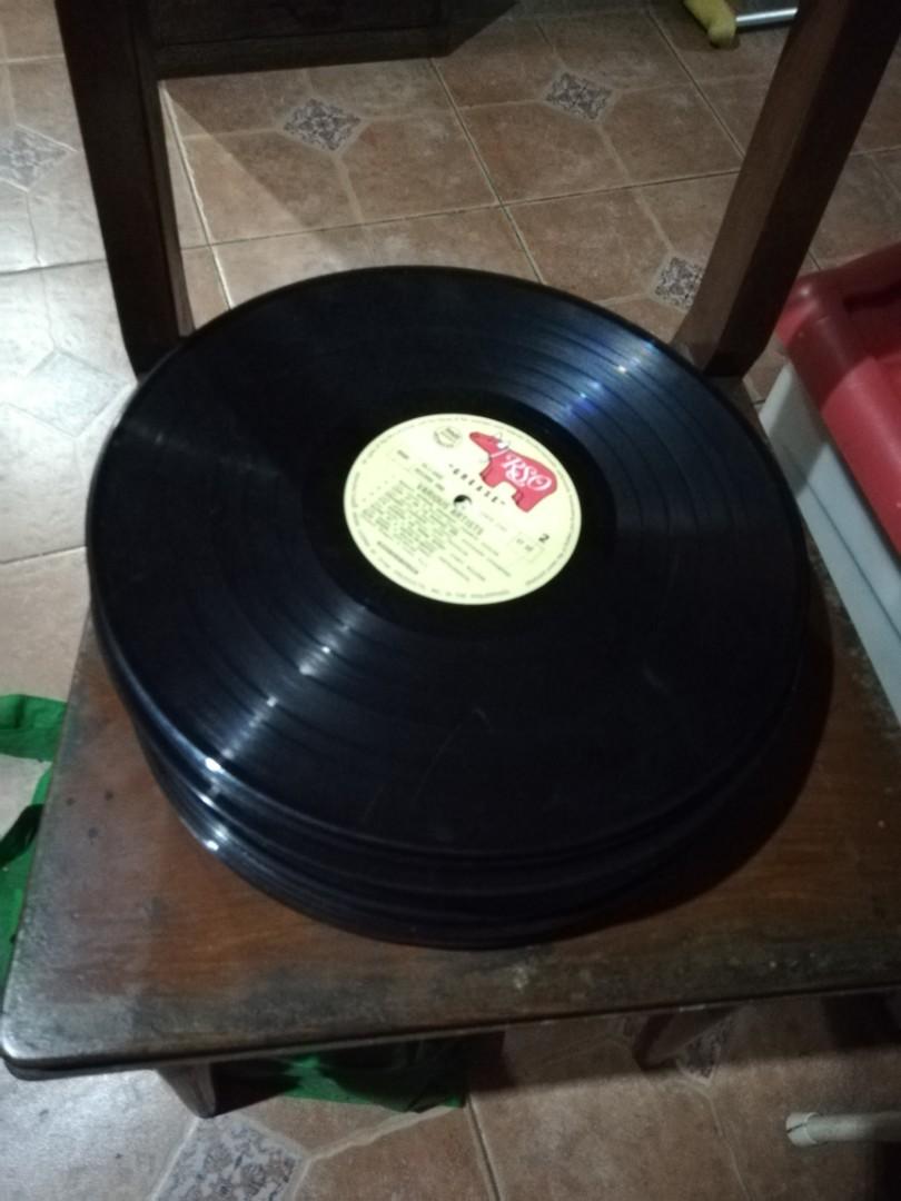 Vintage vynil records (Category: Vinyls) located in Manila. Submitted by prelovedisle.ph (Listing ID 272937296, Image 1). Description: Vintage vynil records. DM for more info. #vintagevynilrecords #vintagerecords #vintage.