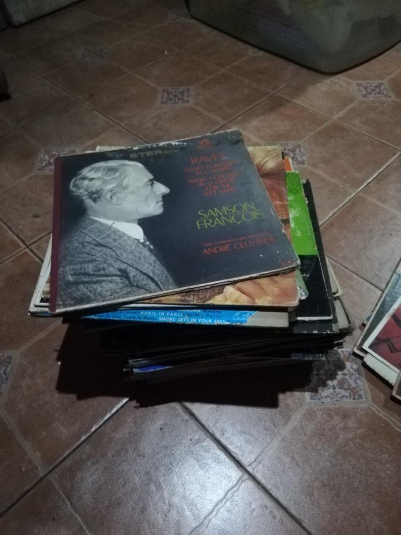 Vintage vynil records (Category: Vinyls) located in Manila. Submitted by prelovedisle.ph (Listing ID 272937296, Image 3). Description: Vintage vynil records. DM for more info. #vintagevynilrecords #vintagerecords #vintage.