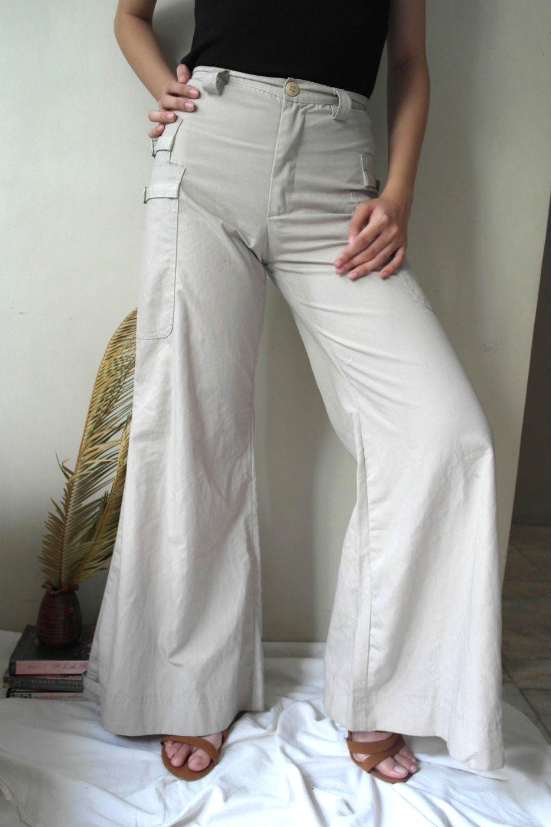 wide cargo pants