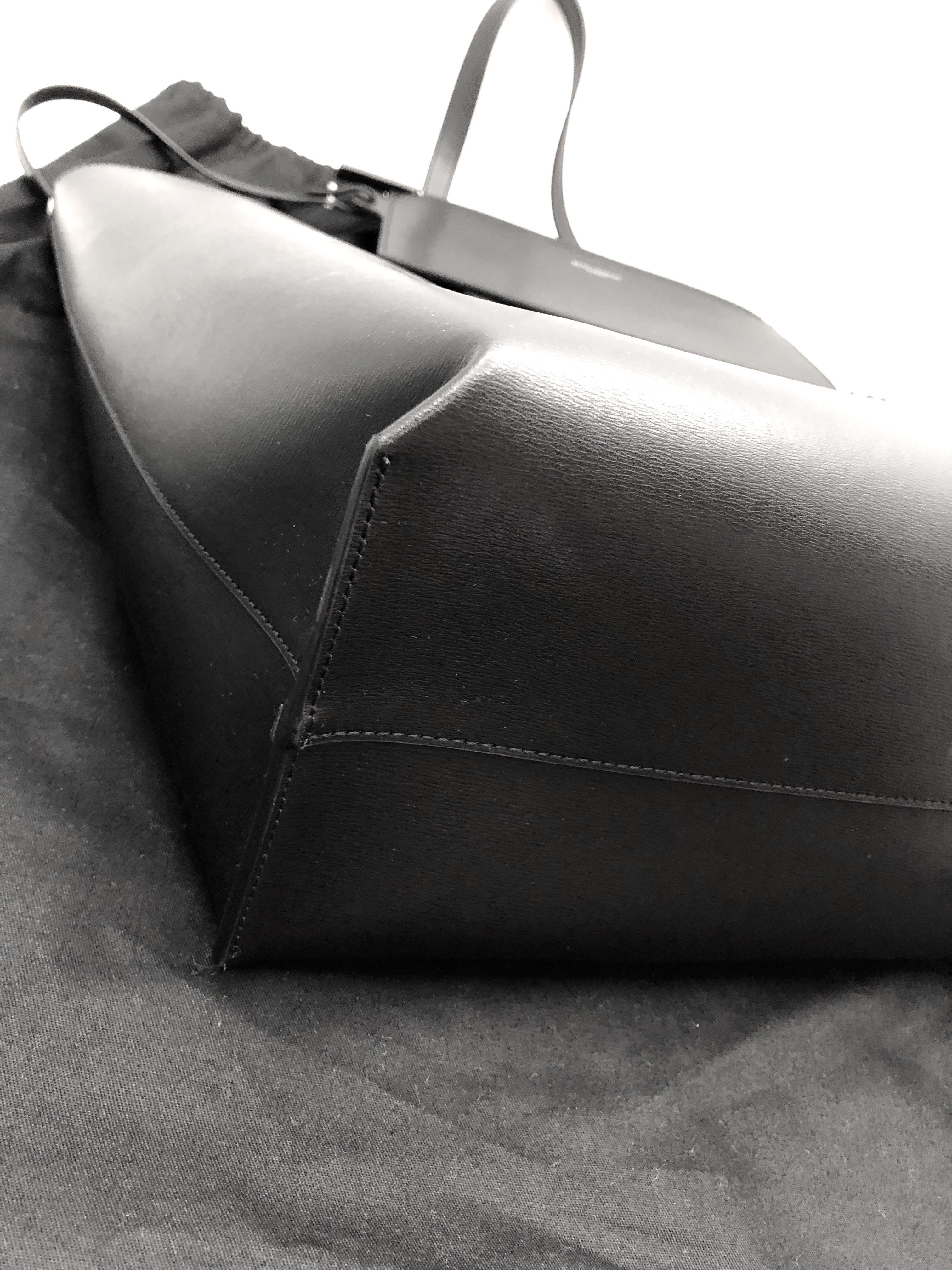 Ysl sac shopping avec tassels 2025