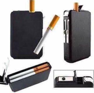 CIGARETTE CONTAINER WITH BUILT IN LIGHTER