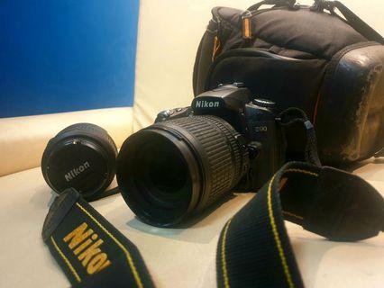 DSLR with 2 free lenses and bag