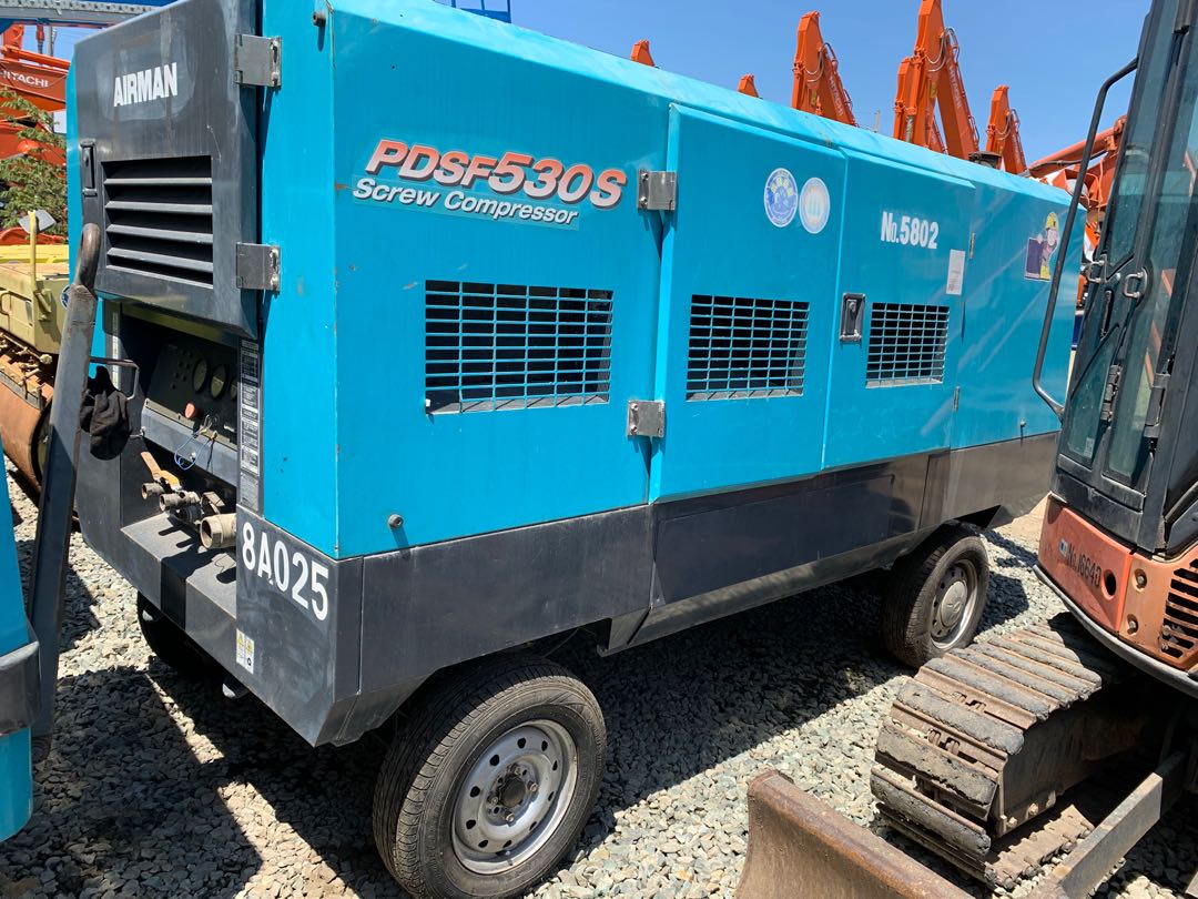 Air Compressor Airman 530 cfm, Commercial & Industrial, Construction