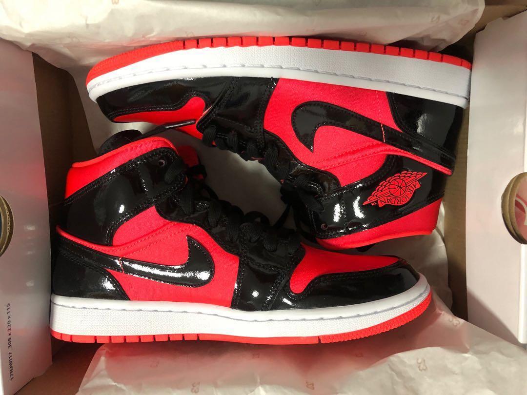 bright crimson black jordan 1