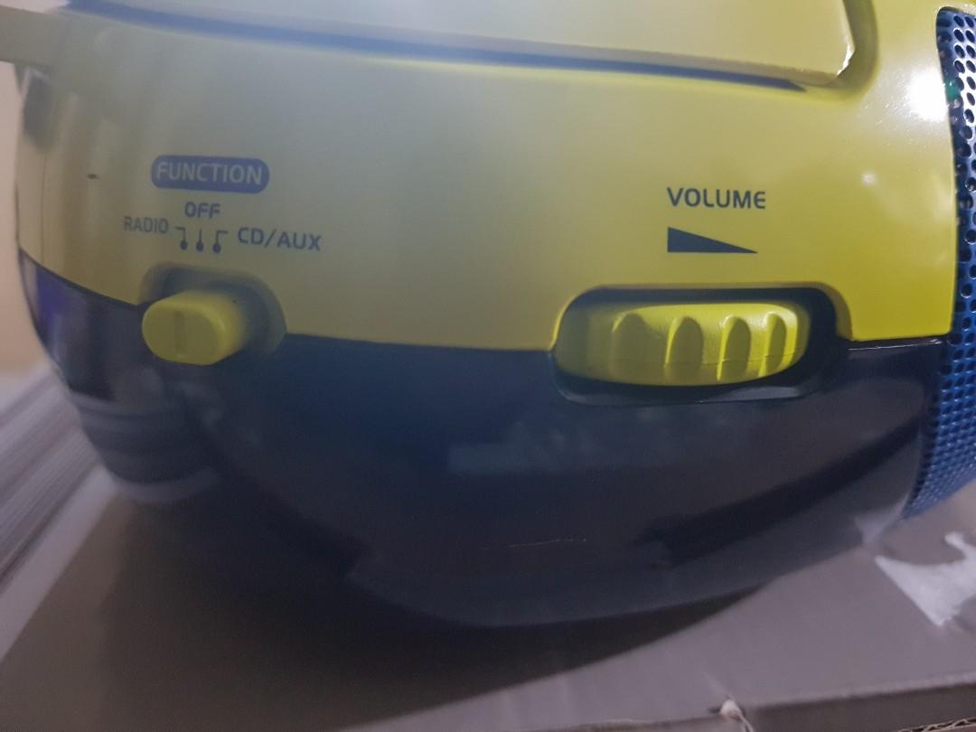 ANKO 220v Karaoke CD Player, Radio AM FM, Audio, Portable Music Players