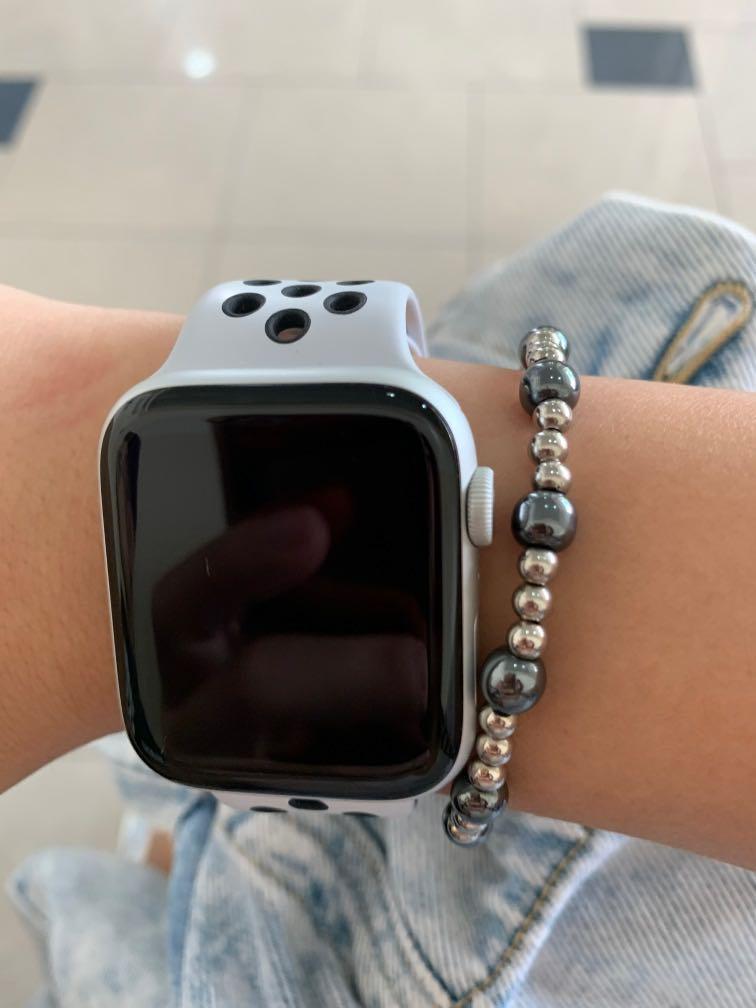 apple watch series 4 44mm nike cellular