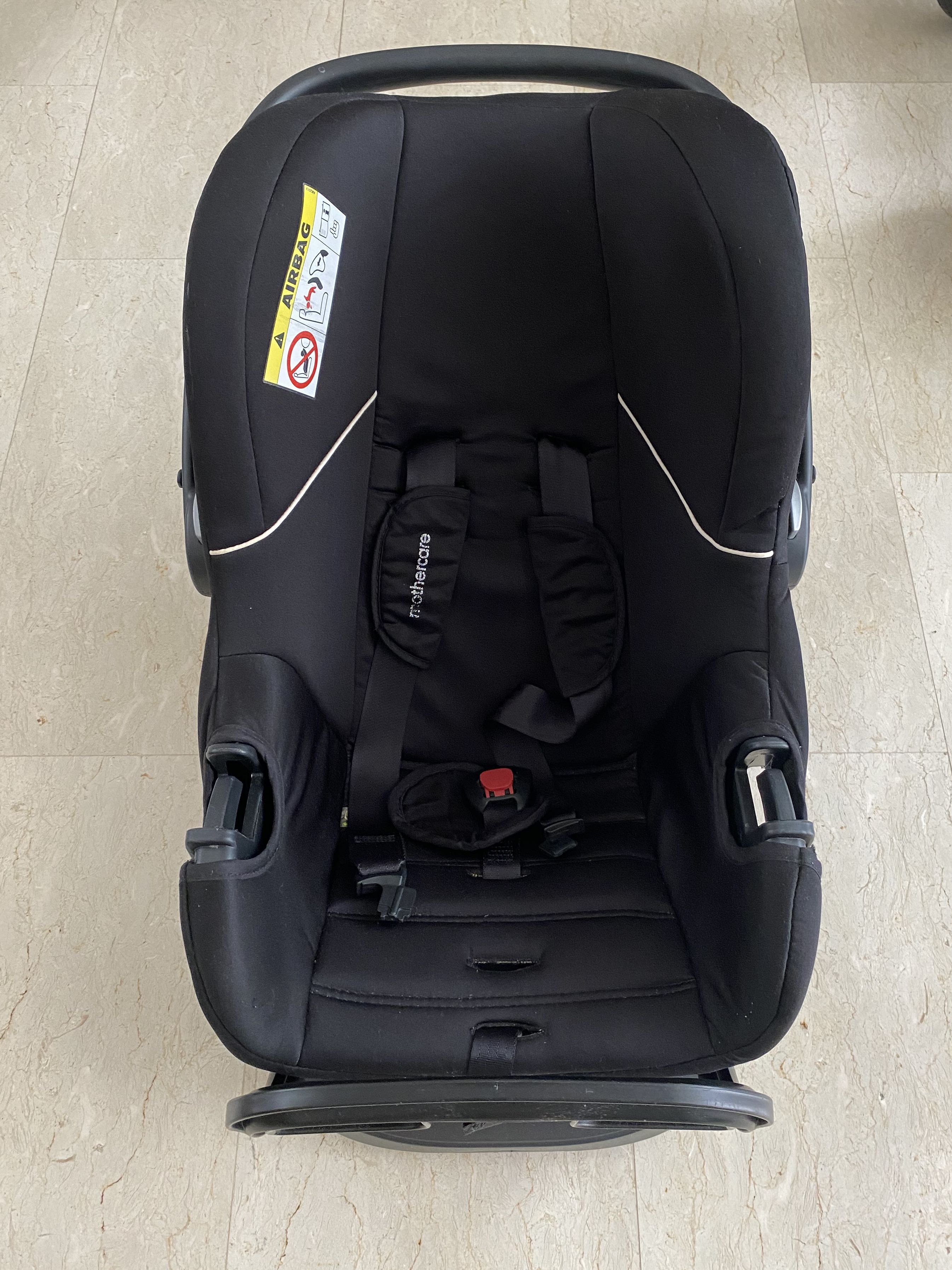 Baby Car Seat / Babies & Kids, Going Out, Car Seats on Carousell