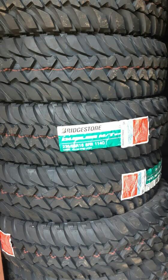 Ban Bridgestone Dueler Mt 235 85 R16 Aksesoris Mobil Di Carousell