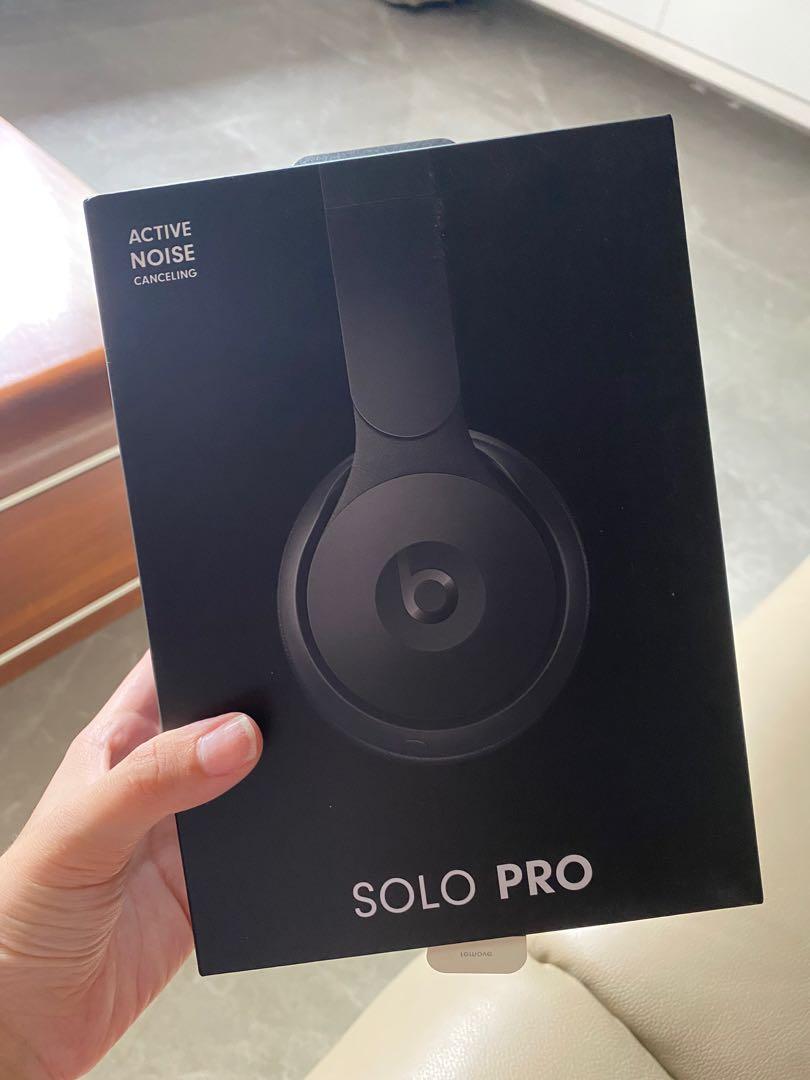 Beats Solo Pro Wireless Noise 