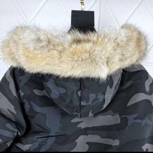 Canada goose down feather jacket, Men's Fashion, Coats, Jackets and