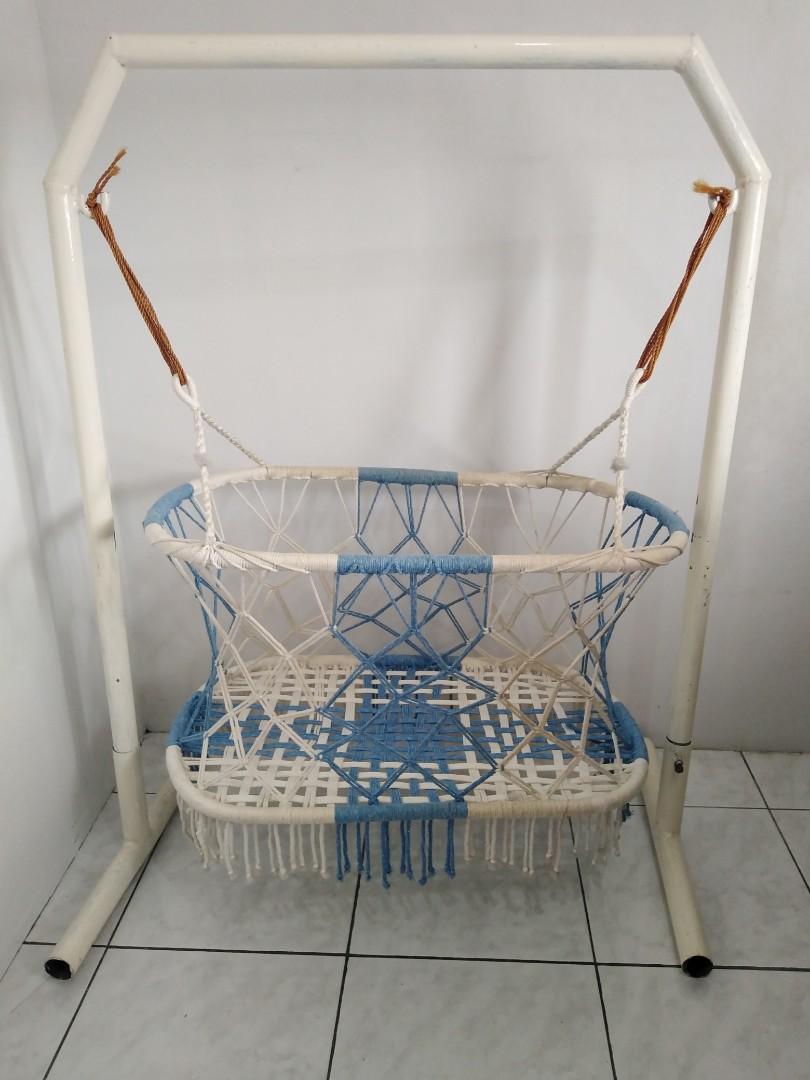 Duyan stand store for baby