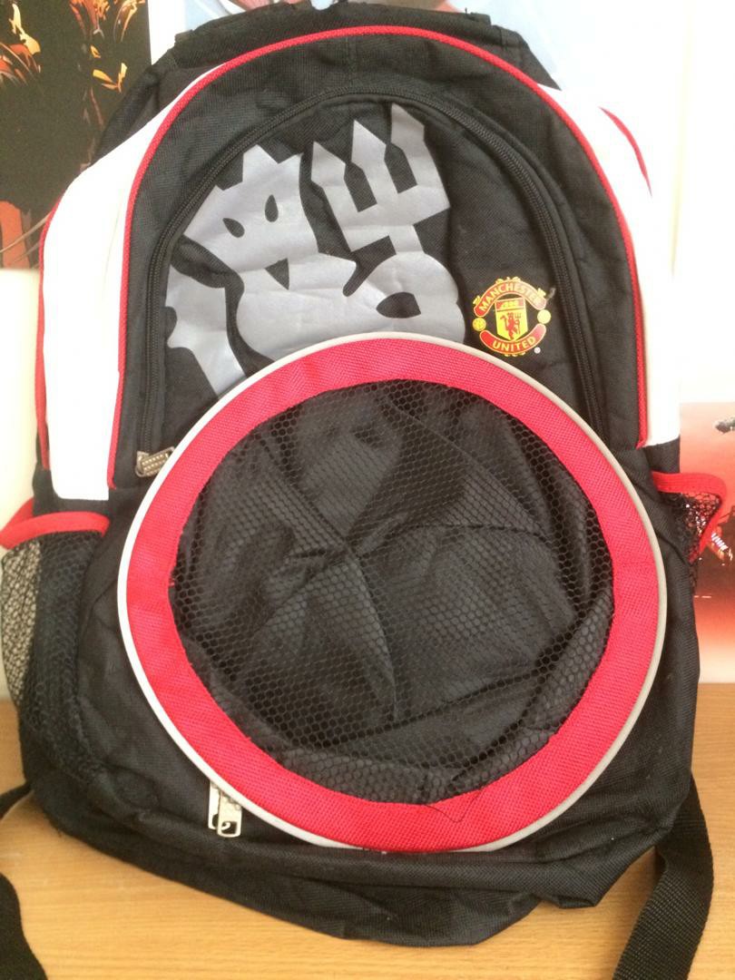 Manchester United bags, Men's Fashion, Bags, Backpacks on Carousell
