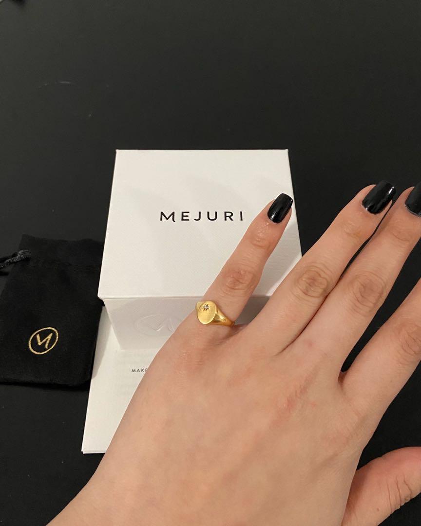 Mejuri star signet ring deals
