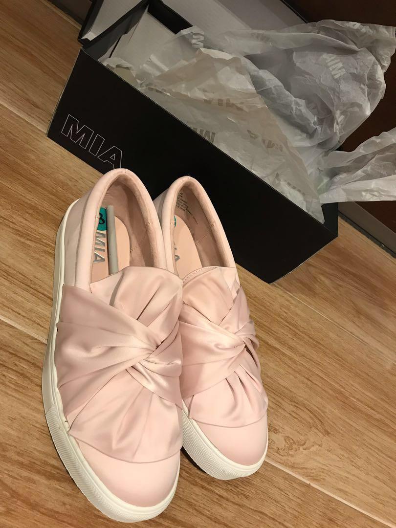 Mia zani bow sneaker new arrivals
