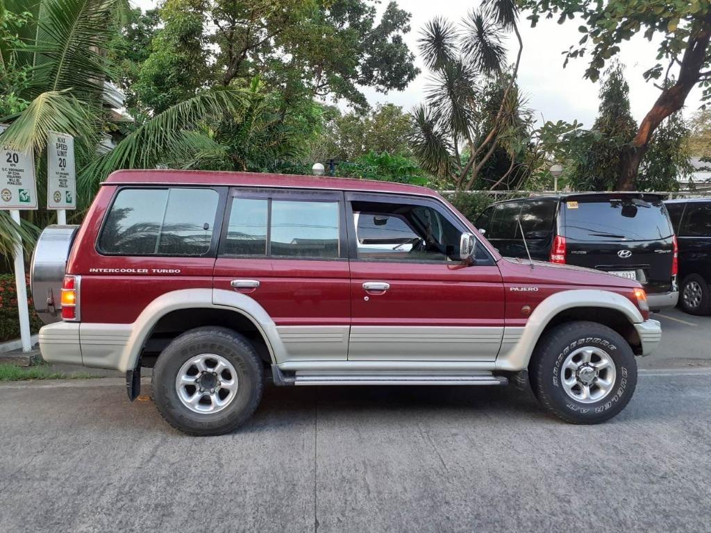Mitsubishi Pajero 4WD Intercooler 2.5 liter Turbo Diesel Manual, Cars