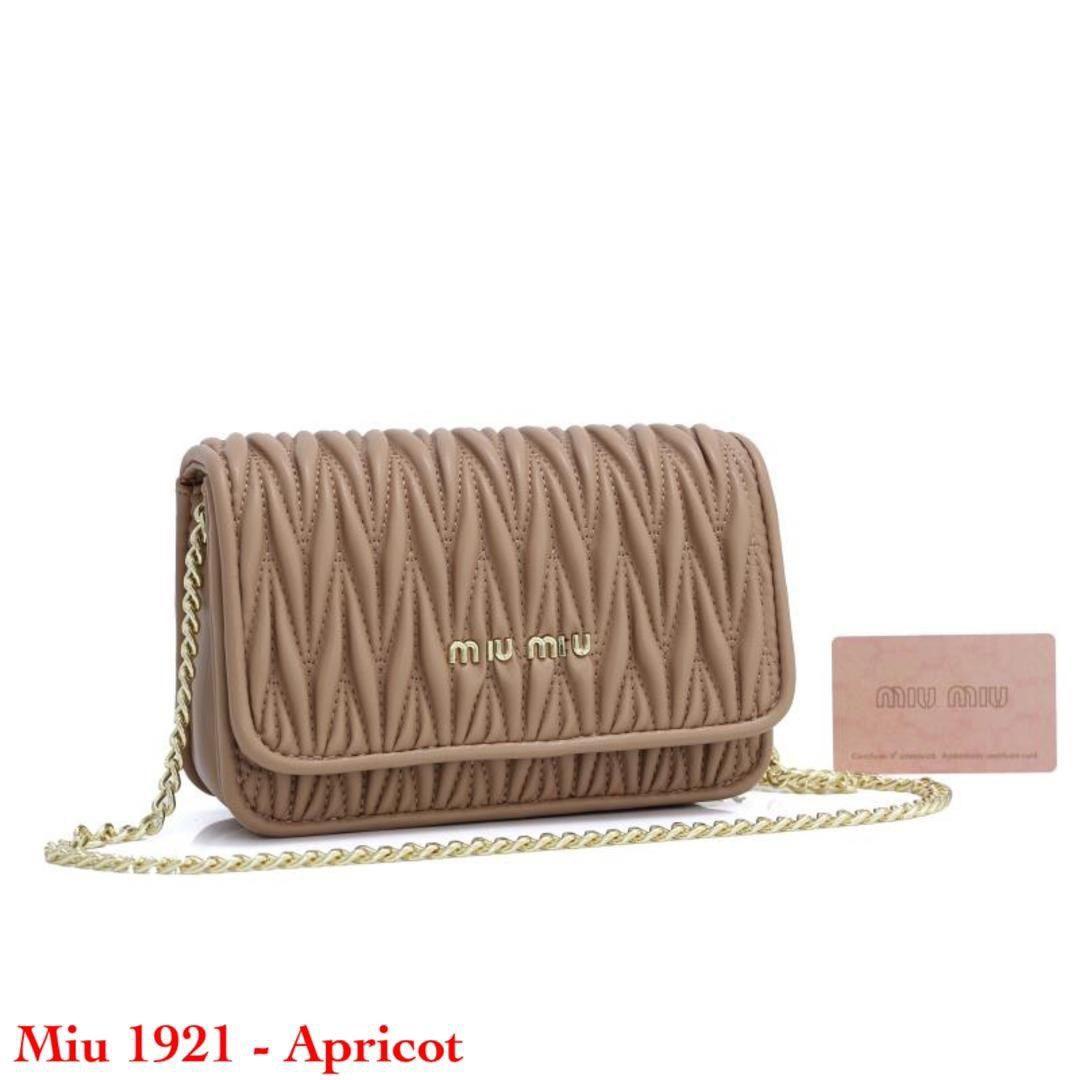 Miu miu delice bag top
