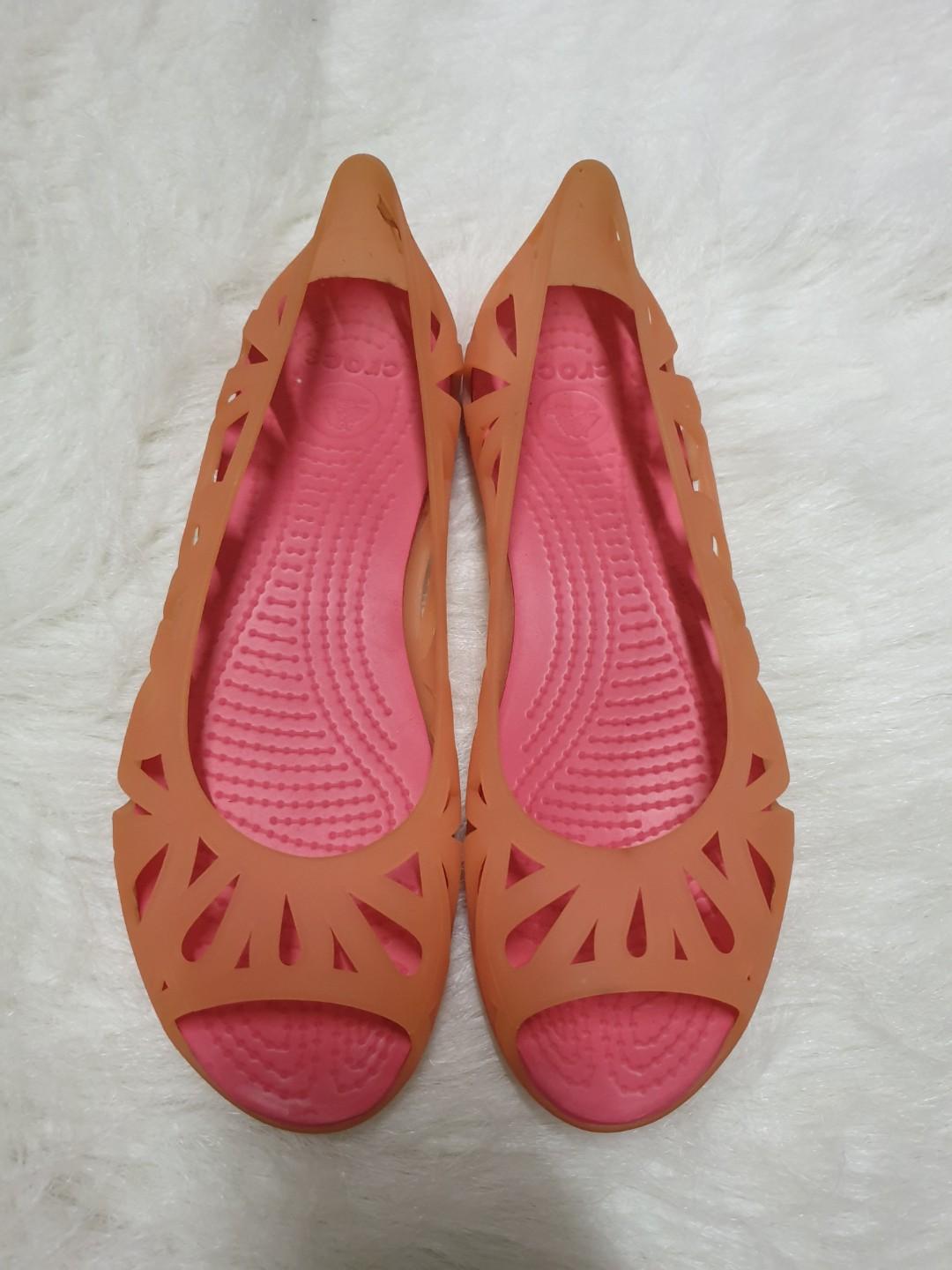 crocs size 7 womens