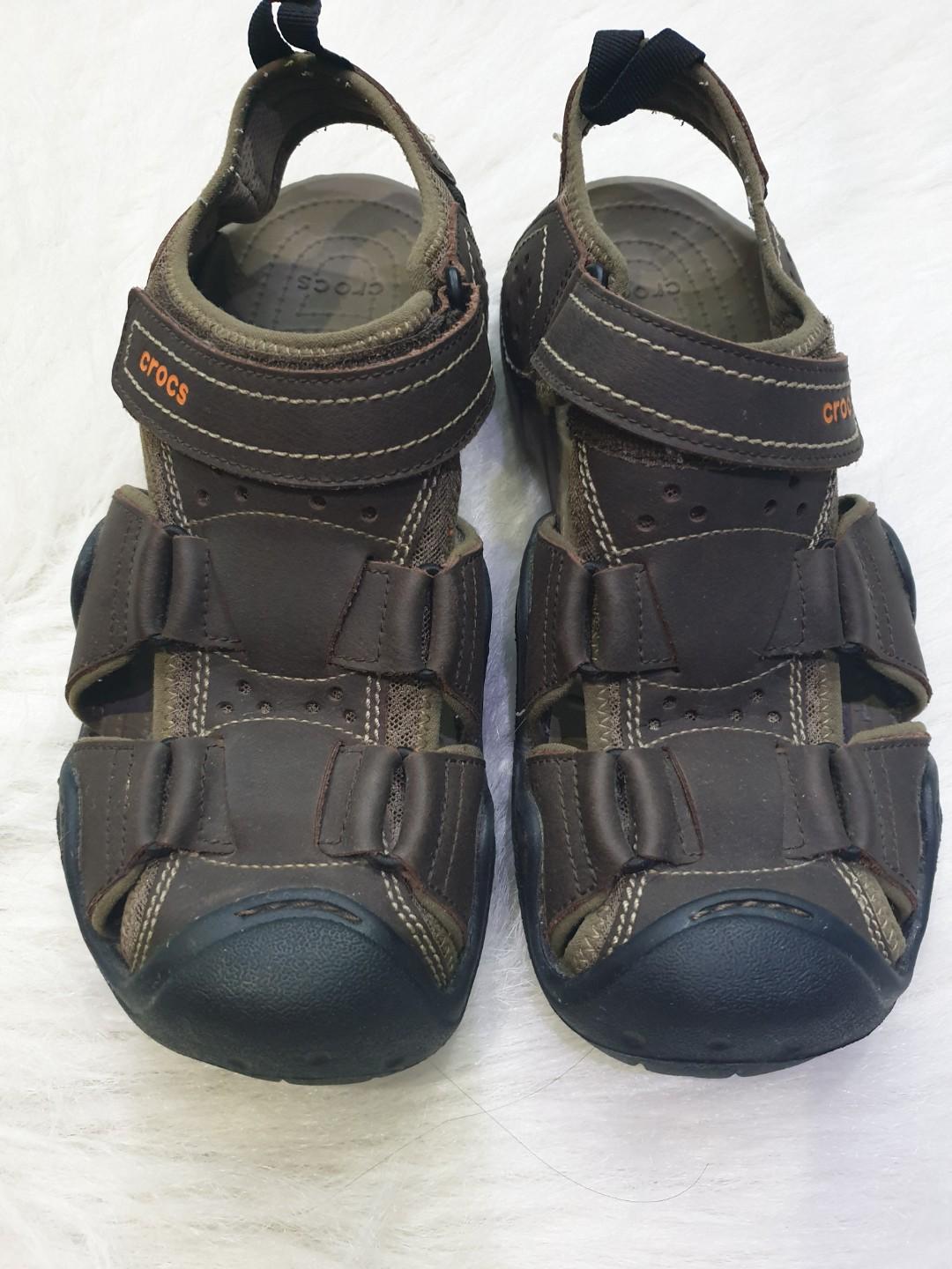 Original Pre-Loved Crocs Men Sandals Size US M10 (Category: Slippers & Slides) located in Makati City. Submitted by bigbody (Listing ID 273189976, Image 1). Description: 100% Original and in very good condition. Used 1-2x..