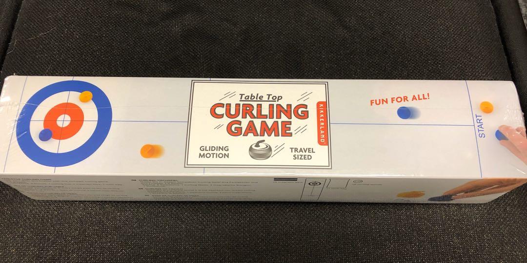 Table Top Curling Game – Kikkerland Design Inc